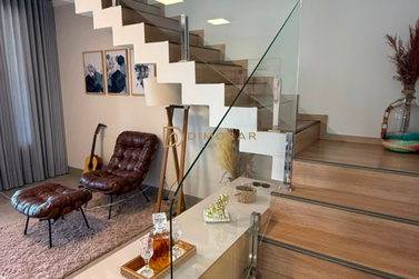 Sobrado &agrave; venda - 207m&sup2; - Centro