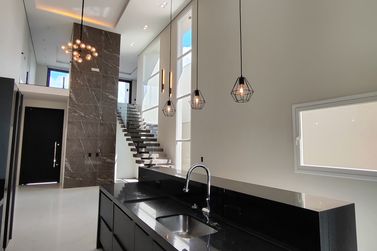Casa &agrave; venda - 293m&sup2; - Condom&iacute;nio Parthenon