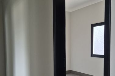 Casa &agrave; venda - 110m&sup2; - Jardim Oasis