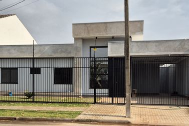 Casa &agrave; venda - 110m&sup2; - Jardim Oasis