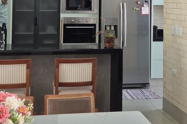 Casa &agrave; venda - 270m&sup2; - Centro