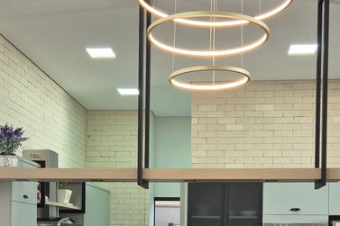 Casa &agrave; venda - 270m&sup2; - Centro