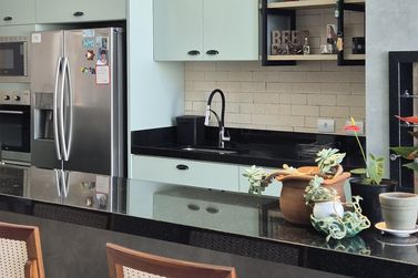 Casa &agrave; venda - 270m&sup2; - Centro
