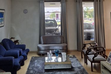 Casa &agrave; venda - 324m&sup2; - Centro