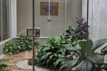 Casa &agrave; venda - 324m&sup2; - Centro