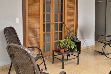 Casa &agrave; venda - 324m&sup2; - Centro