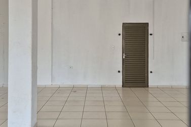 Sala Comercial para alugar - 80m&sup2; - Centro