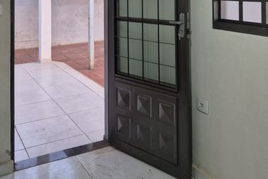 Casa &agrave; venda - 140m&sup2; - Centro