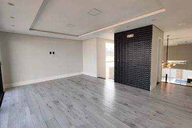 Casa &agrave; venda - 293m&sup2; - Condom&iacute;nio Parthenon