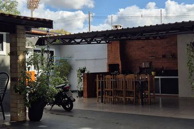 Casa &agrave; venda - 140m&sup2; - Centro