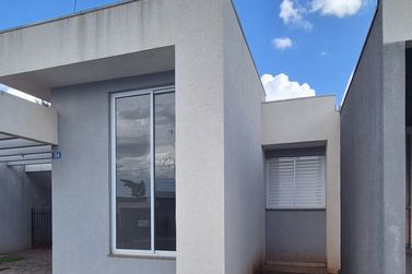 Casa &agrave; venda - 100m&sup2; - Centro
