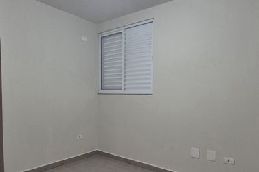 Casa &agrave; venda - 100m&sup2; - Centro
