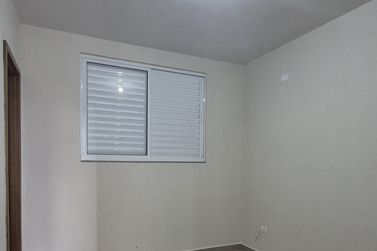 Casa &agrave; venda - 100m&sup2; - Centro