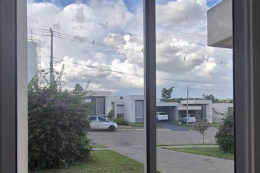 Casa &agrave; venda - 100m&sup2; - Centro
