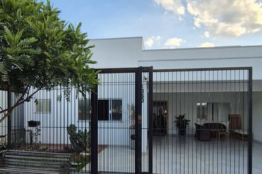 Casa &agrave; venda - 185m&sup2; - SUMARE