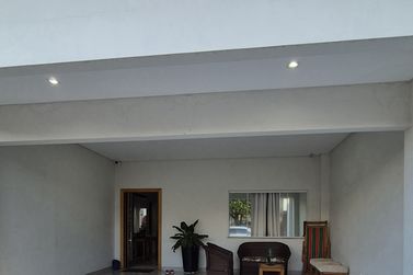 Casa &agrave; venda - 185m&sup2; - SUMARE