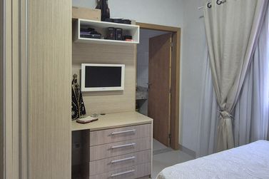 Casa &agrave; venda - 185m&sup2; - SUMARE
