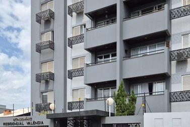 Apartamento &agrave; venda - 110m&sup2; - Centro