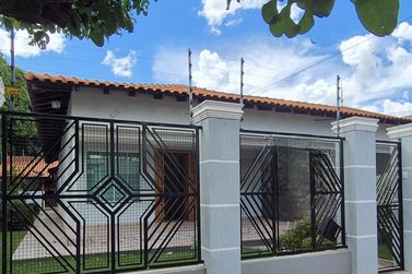 Casa &agrave; venda - 230m&sup2; - JD S Jorge 