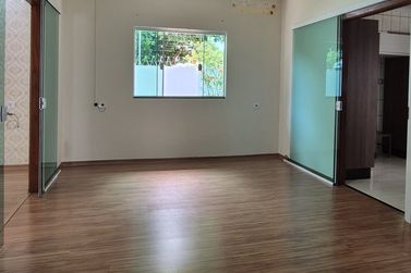 Casa &agrave; venda - 230m&sup2; - JD S Jorge 