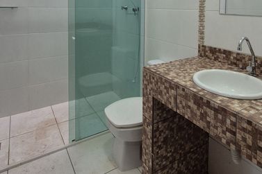 Sobrado &agrave; venda - 130m&sup2; - JD Ouro Branco 