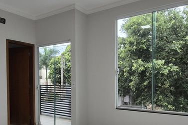 Sobrado &agrave; venda - 130m&sup2; - JD Ouro Branco 