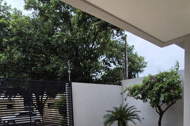 Sobrado &agrave; venda - 130m&sup2; - JD Ouro Branco 