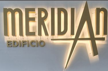 Apartamento &agrave; venda - 70m&sup2; - Edificio Meridian