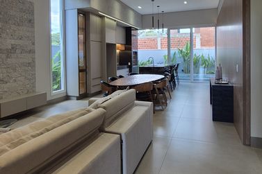 Casa &agrave; venda - 187m&sup2; - Bougaunville 