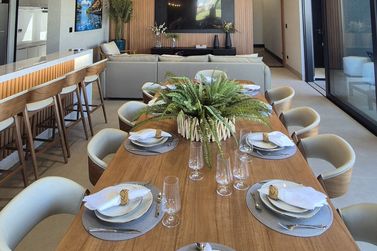 Casa &agrave; venda - 337m&sup2; - Condom&iacute;nio 
