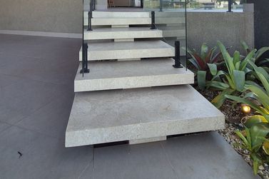 Casa &agrave; venda - 337m&sup2; - Condom&iacute;nio 