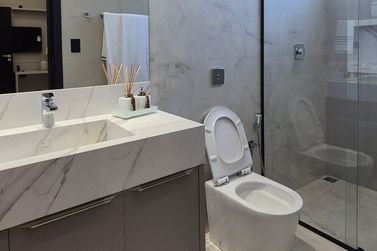 Casa &agrave; venda - 337m&sup2; - Condom&iacute;nio 