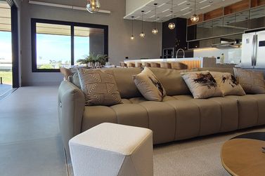 Casa &agrave; venda - 337m&sup2; - Condom&iacute;nio 