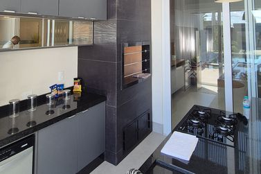 Casa &agrave; venda - 327m&sup2; - Porto rico 
