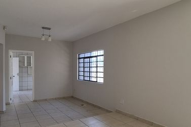 Casa &agrave; venda - 191m&sup2; - Centro
