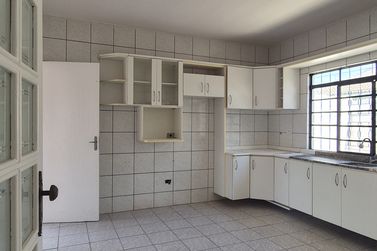 Casa &agrave; venda - 191m&sup2; - Centro