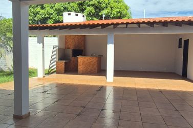 Casa &agrave; venda - 191m&sup2; - Centro