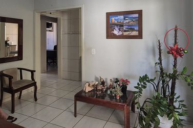 Casa &agrave; venda - 234m&sup2; -  Centro