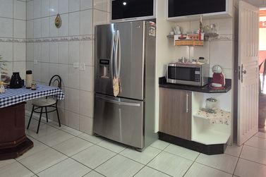 Casa &agrave; venda - 234m&sup2; -  Centro