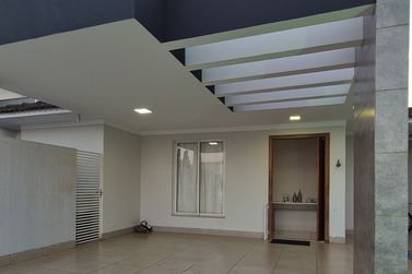 Casa &agrave; venda - 160m&sup2; - Condom&iacute;nio ARAUC&Aacute;RIA 