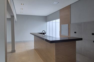 Casa &agrave; venda - 197m&sup2; - Centro