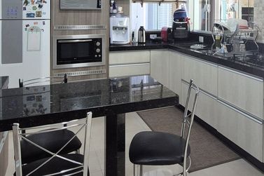 Casa &agrave; venda - 200m&sup2; - Condom&iacute;nio San lorenzo 