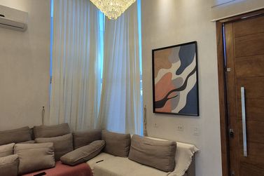 Casa &agrave; venda - 200m&sup2; - Condom&iacute;nio San lorenzo 