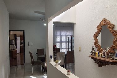 Casa &agrave; venda - 220m&sup2; - Jardim Progresso 