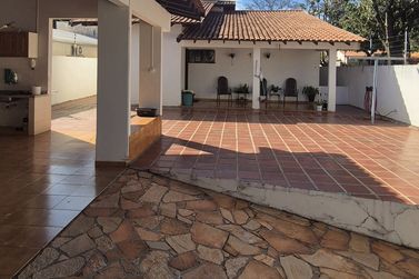 Casa &agrave; venda - 220m&sup2; - Jardim Progresso 