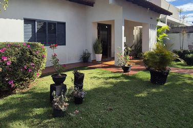 Casa &agrave; venda - 220m&sup2; - Jardim Progresso 