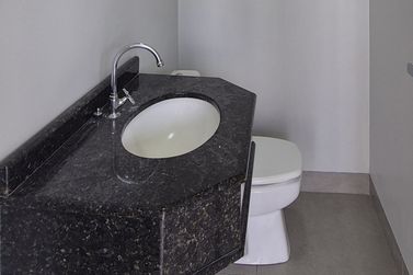 Casa &agrave; venda - 247m&sup2; - Prox mercado Camilo