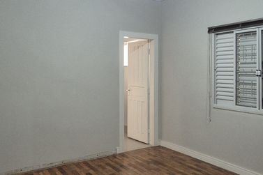 Casa &agrave; venda - 247m&sup2; - Prox mercado Camilo