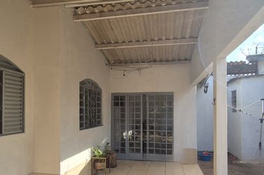 Casa &agrave; venda - 95m&sup2; - Prox campo D E R