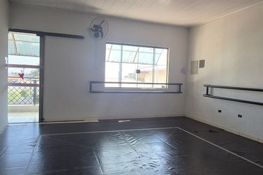 Casa &agrave; venda - 460m&sup2; - Jd igua